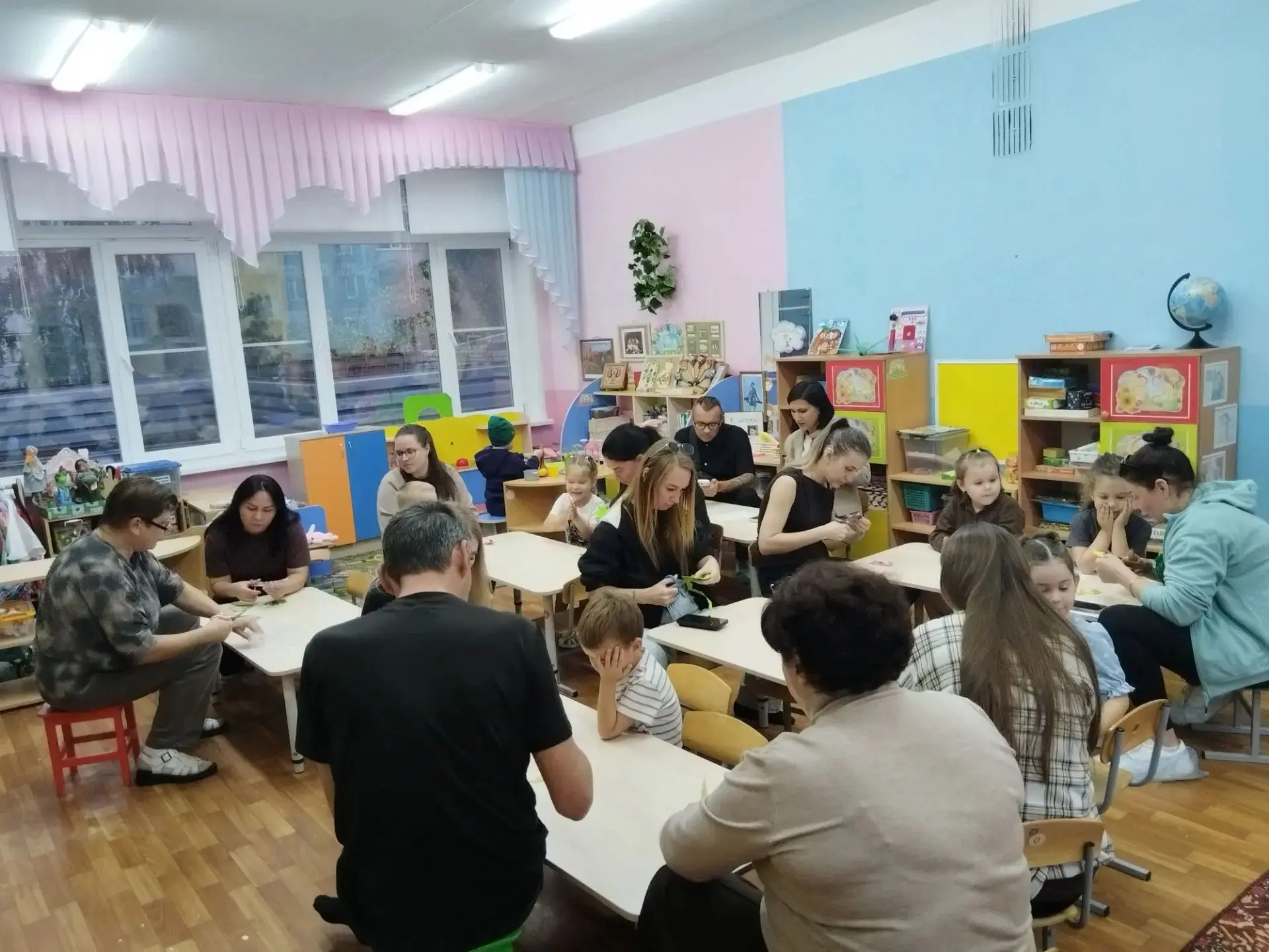 Осеннее творчество вместе с родителями!
