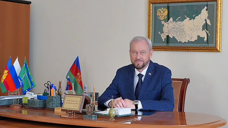 Поздравление главы Курганинского района Андрея Ворушилина с Днем работника сельского хо...