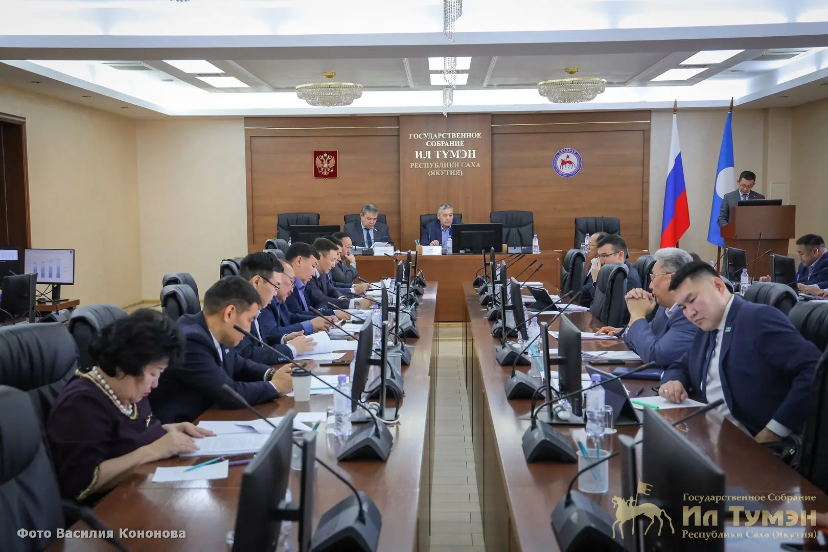 На совместном заседании депутаты комитетов по экономической, инвестиционной и промышлен...