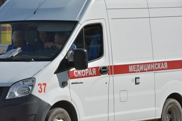 Врачи рассказали о состоянии 10-летней девочки, попавшей в ДТП на электросамокате