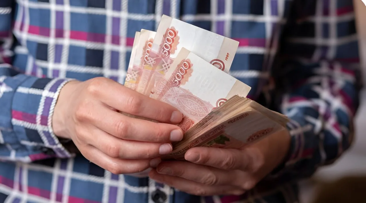 Легких денег ищут студенты в в Хабаровском крае