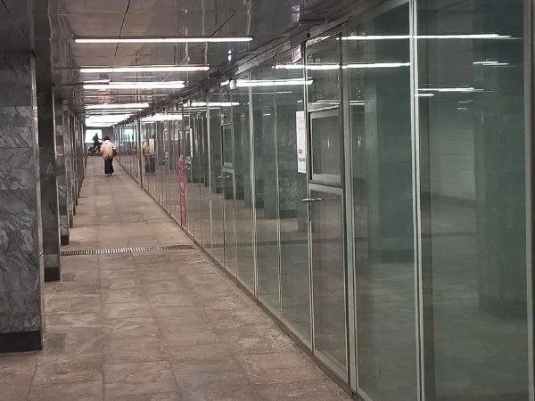 📍 В переходах у Ленинградского проспекта разная ситуация с арендаторами