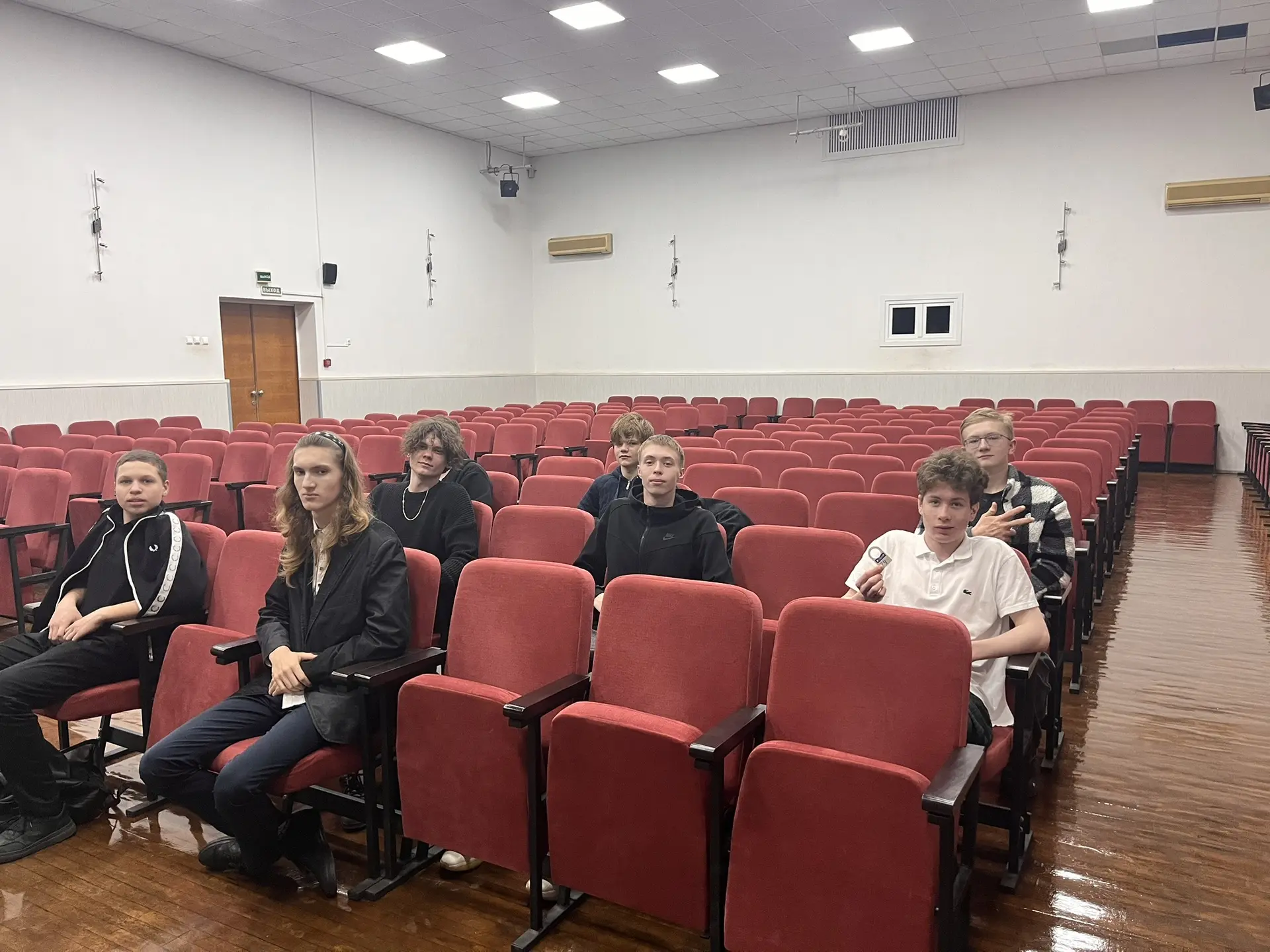 Ученики 9-х классов приняли участие в первом этапе Спартакиады на Кубок Мэра города Вол...