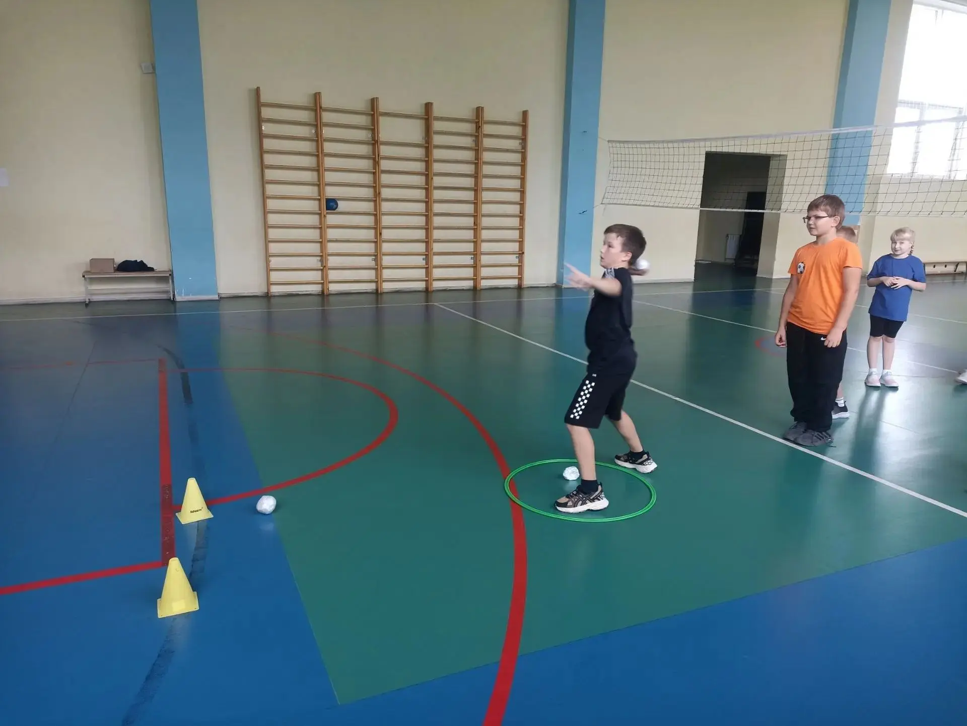 На базе МБОУ «НОЦ» проходят занятия по общей физической подготовке!