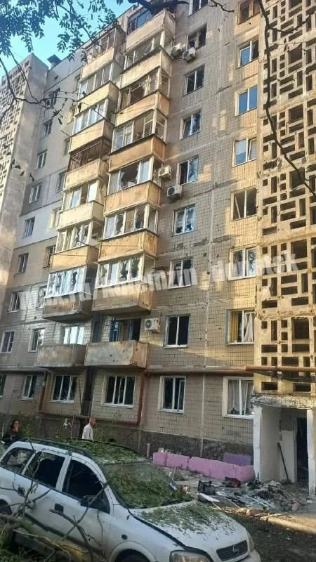 ⚡️ ВСУ атаковали многоэтажку в Донецке