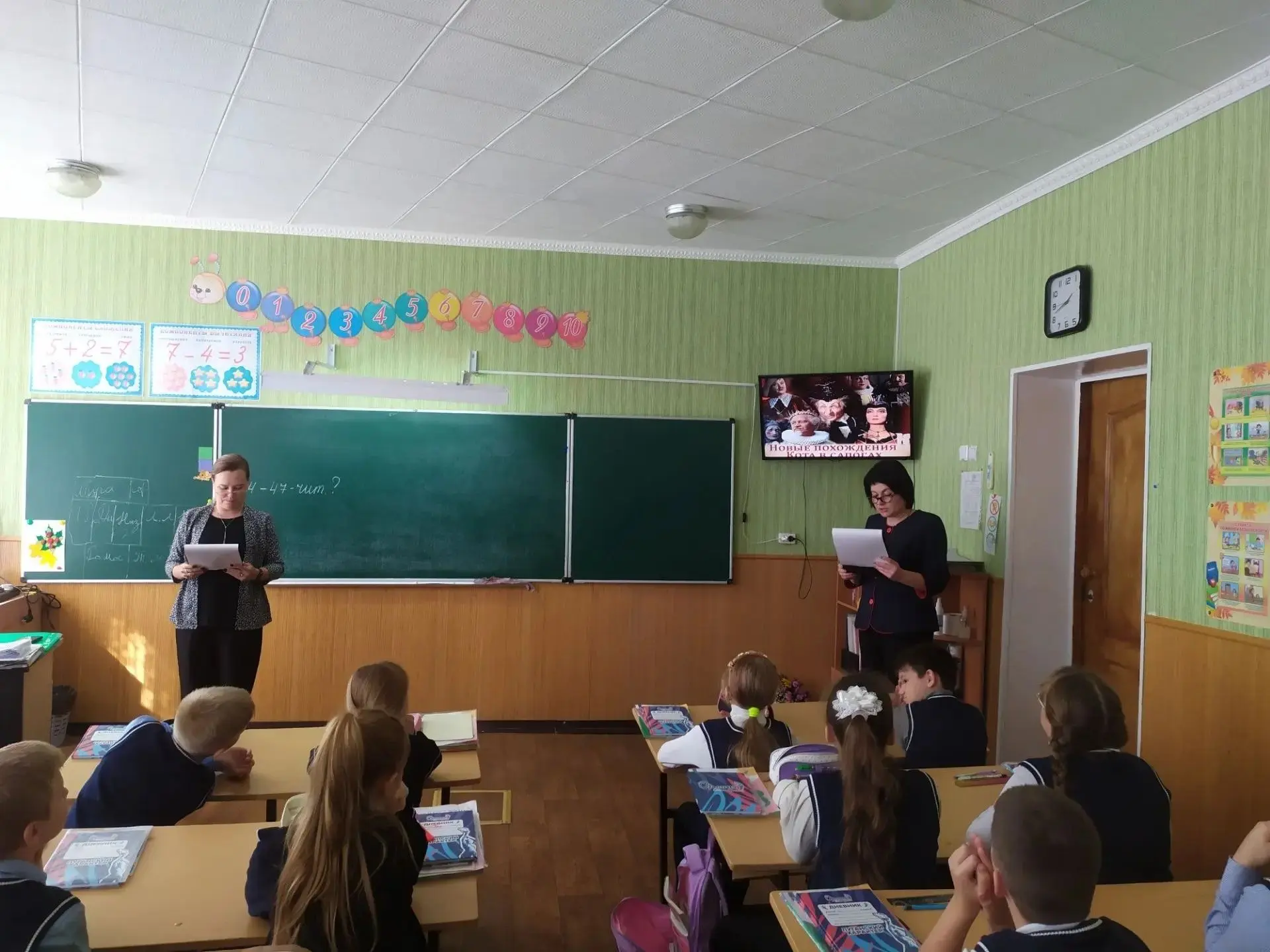 «Угадай героя»: путешествие в мир российского кино!