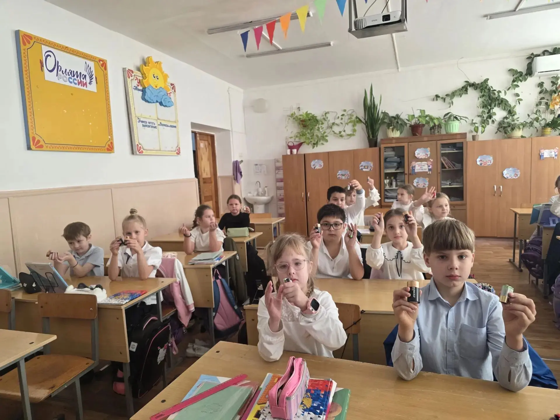 В рамках "Энергетической недели" В МАОУ СОШ 3 им. А. В. Кривцова проведены тематические...
