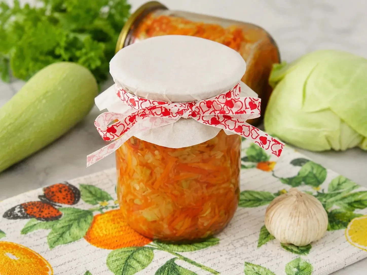 Салат из кабачков и капусты