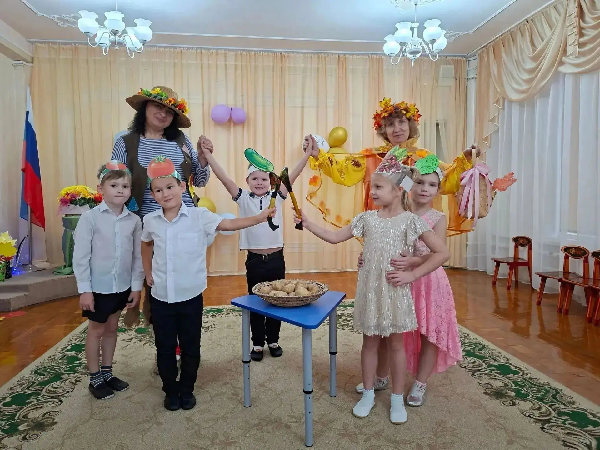 В нашем детском саду начался настоящий марафон осенних праздников!🍂