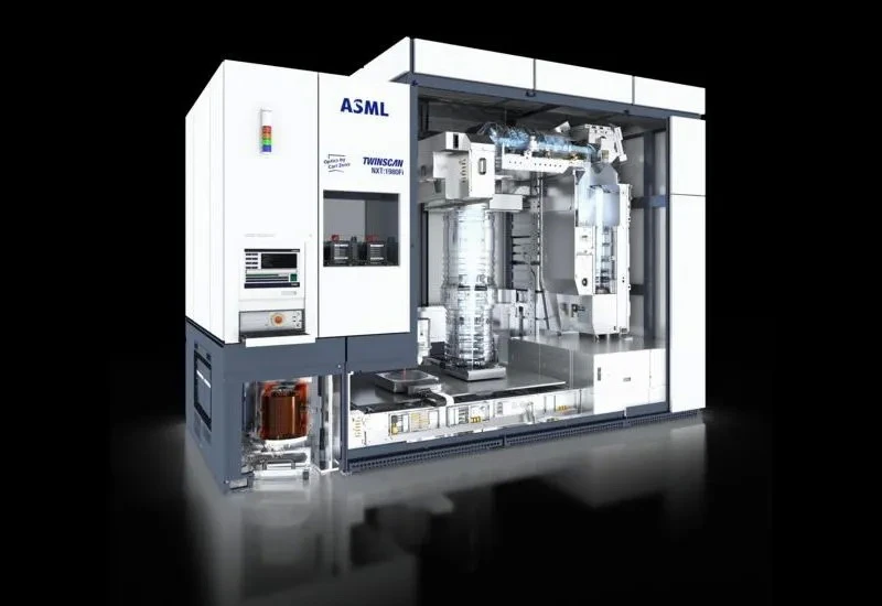 📌 ASML повысила цены на весь ассортимент комплектующих для литографического оборудования