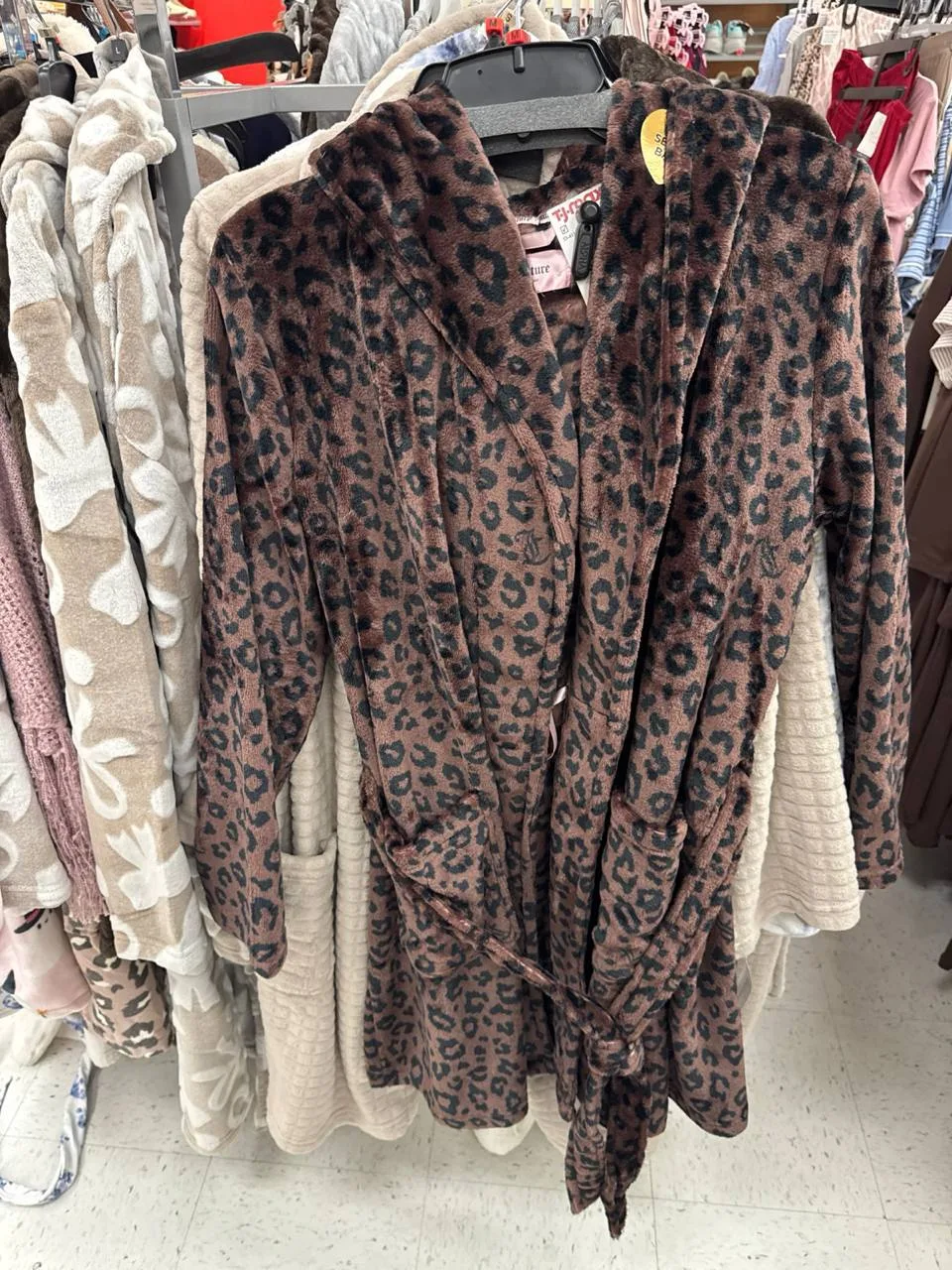 M, XL
