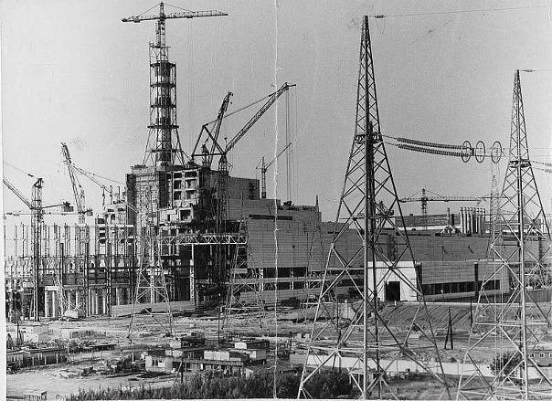 🏗️ Строительство Чернобыльской АЭС: кадры эпохи большой стройки