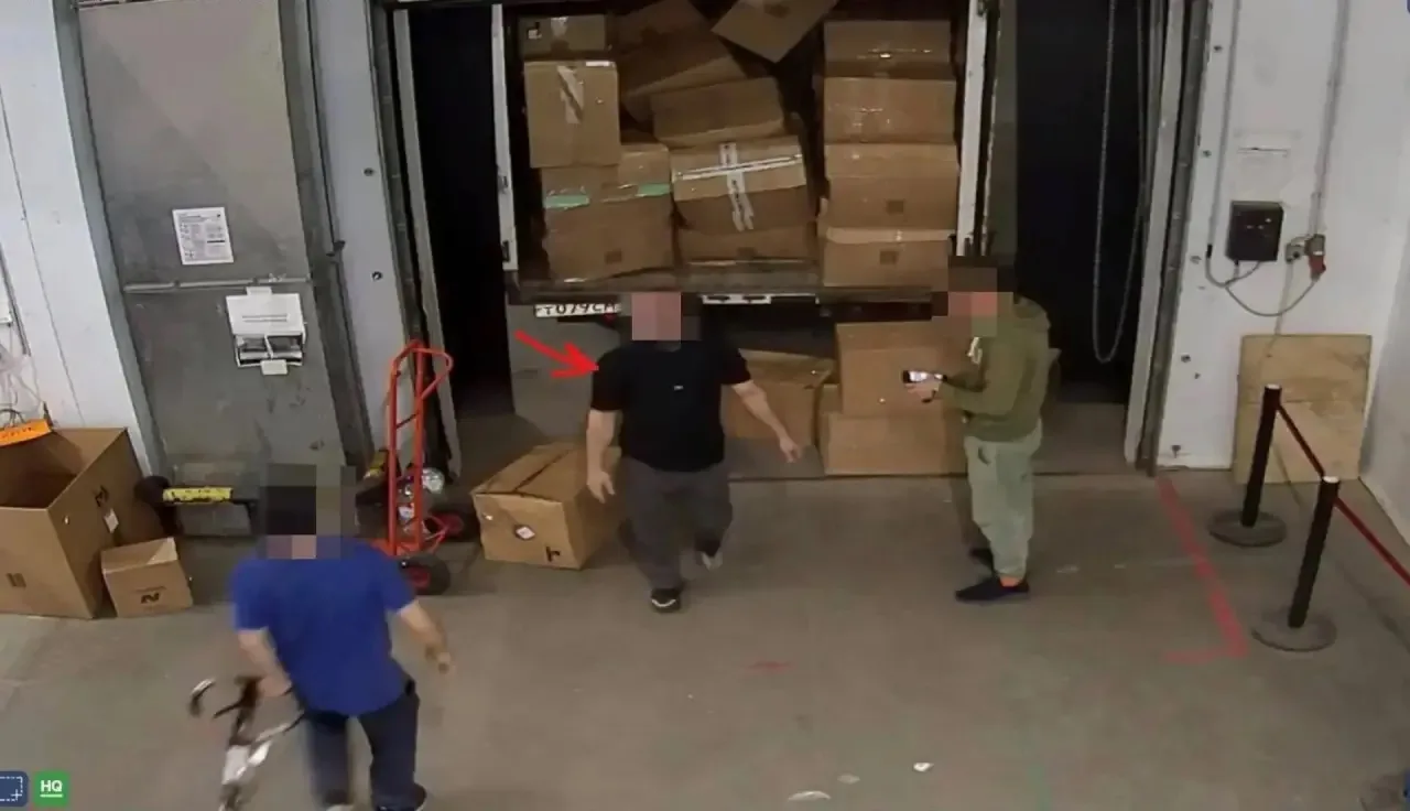 📦 В Москве двое перевозчиков похитили товары маркетплейса на 2,2 млн рублей
