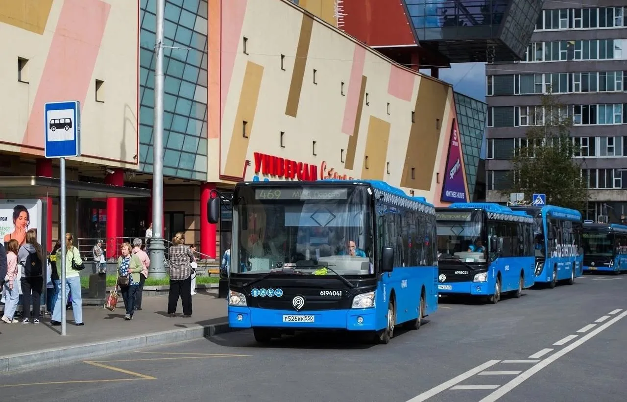 Автобус ЛиАЗ 4292.60 на маршруте №469 МЦД Перово-Метро «Черкизовская».