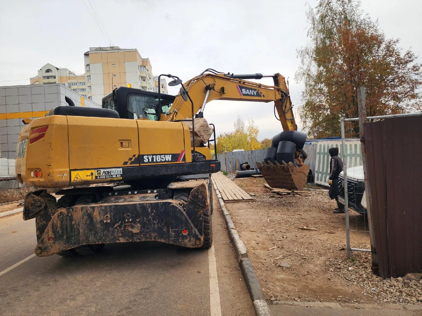 В Солнечногорске продолжают обновлять тепловые сети в микрорайоне Рекинцо-2.