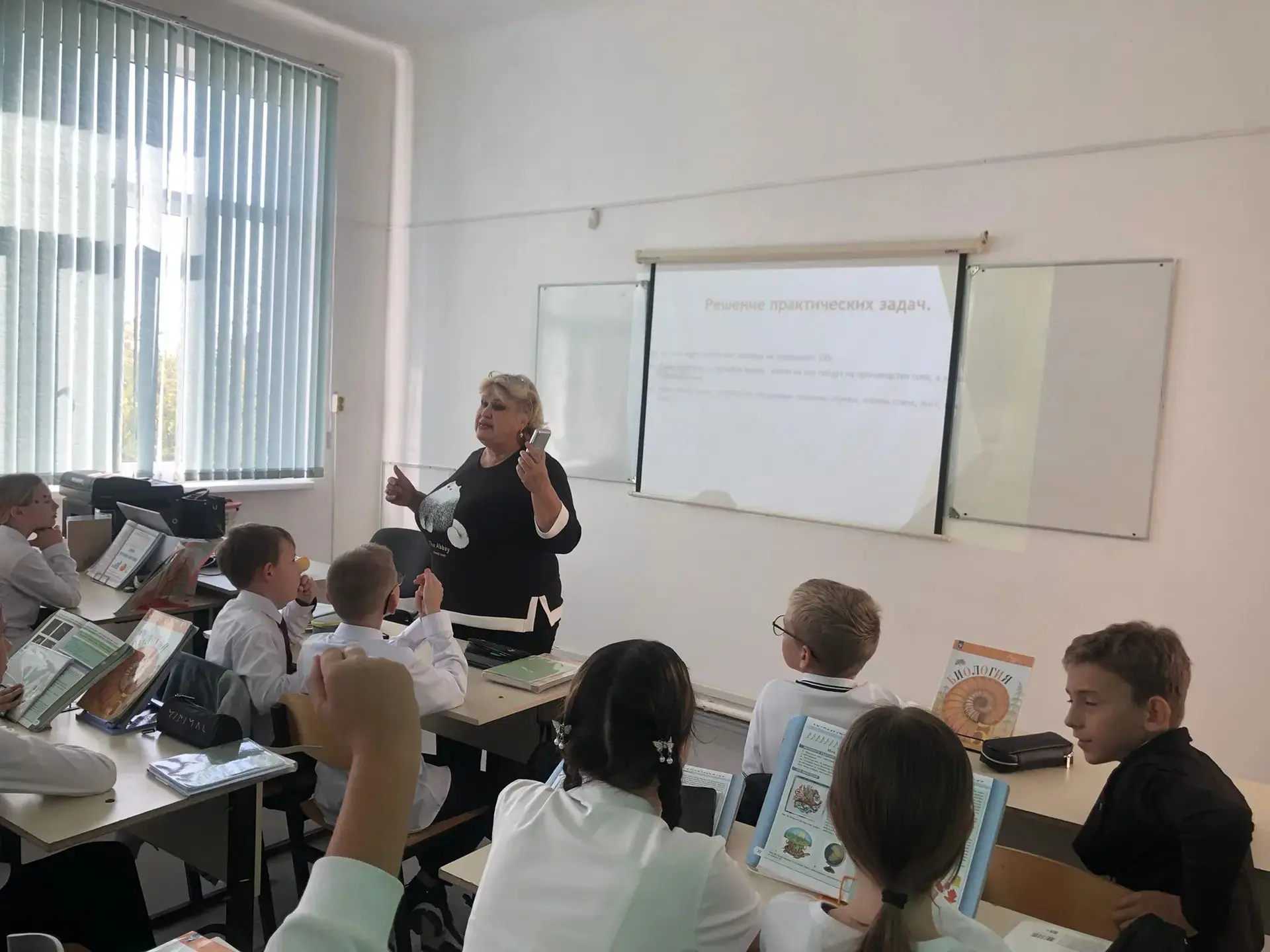 🗓 8 октября в МБОУ СОШ № 3 г. Абинска прошел День открытых дверей в 5-х классах! Родит...