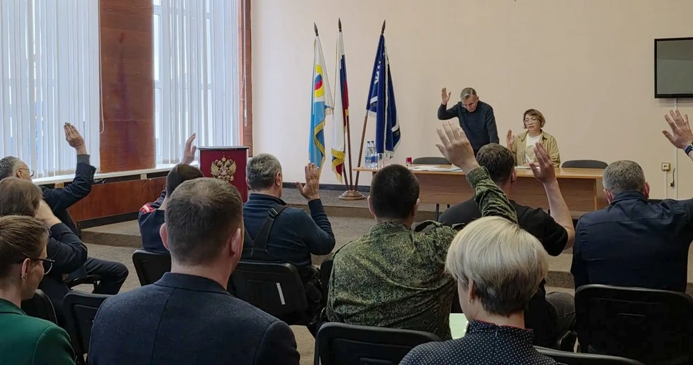 ☝ Новый созыв Провиденского совета депутатов возглавил Дмитрий Ольховик, сообщает ИА "Ч...