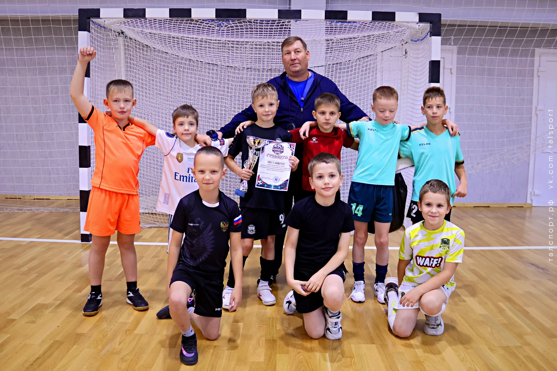 ⚽👏От первоклассников до выпускников: как прошёл муниципальный этап «Кожаного мяча» в Т...