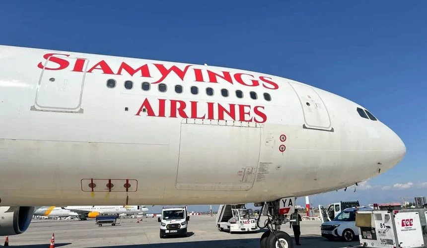 ТУРИСТОВ В ЕКАТЕРИНБУРГЕ ПЕРЕСАЖИВАЮТ С РЕЙСОВ SIAMWINGS AIRLINES