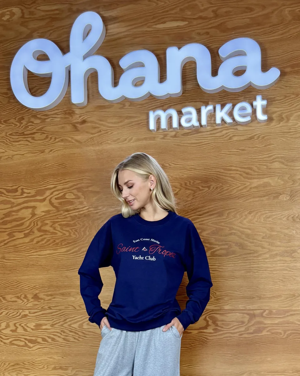 Две долгожданные новинки Ohana Market — свитшоты с надписями в красном и синем цветах