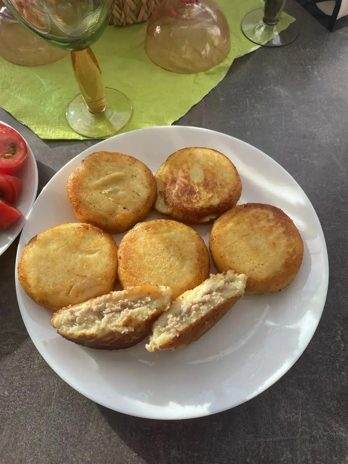 Крокетоны с мясной начинкой: Ваш спаситель для быстрого и вкусного ужина!