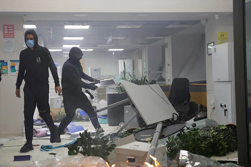 Студенческие протесты стали новым трендом Европы