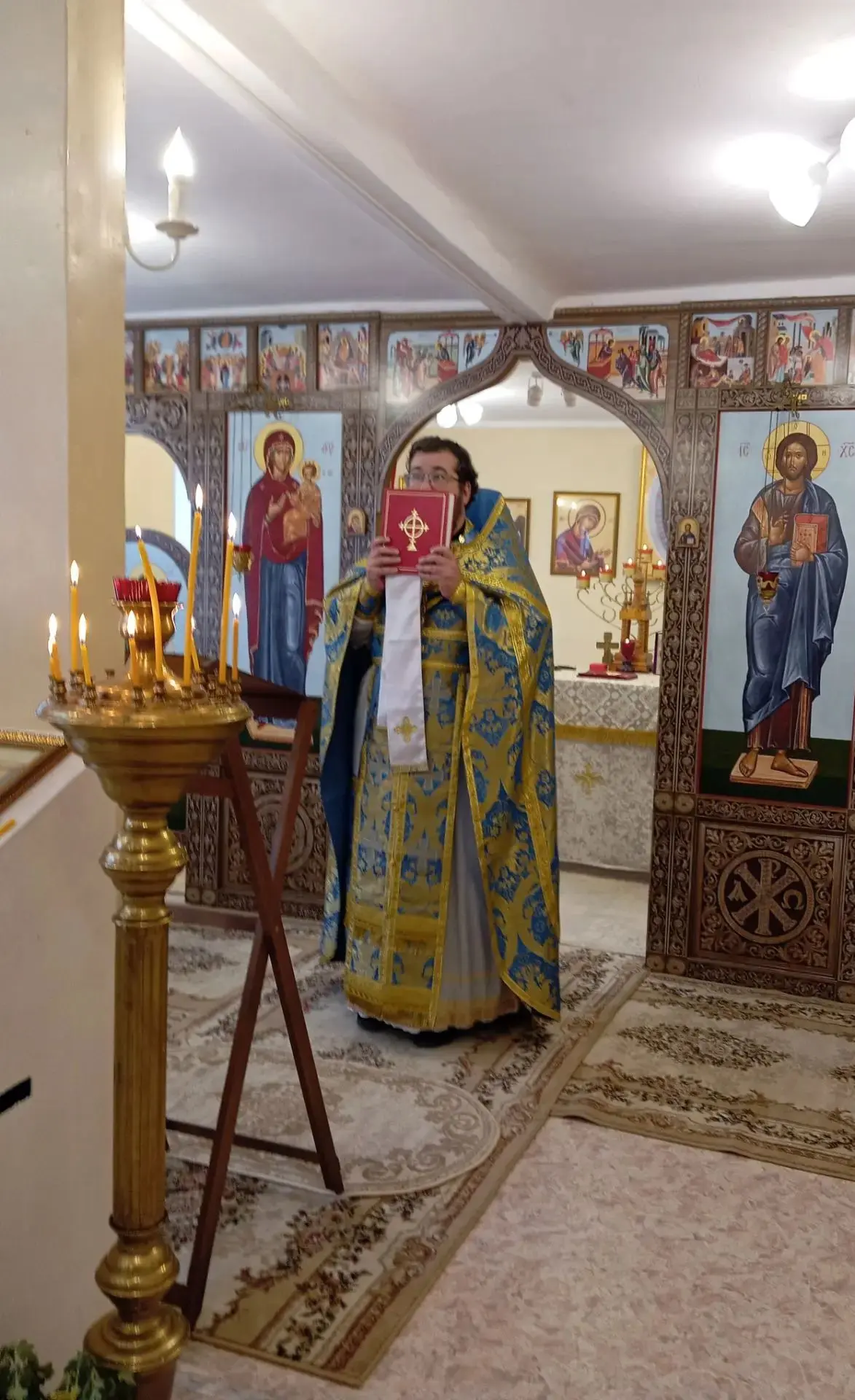 В храме Богоявления Господня в п.Большой Царын в день Покрова Пресвятой Богородицы сове...