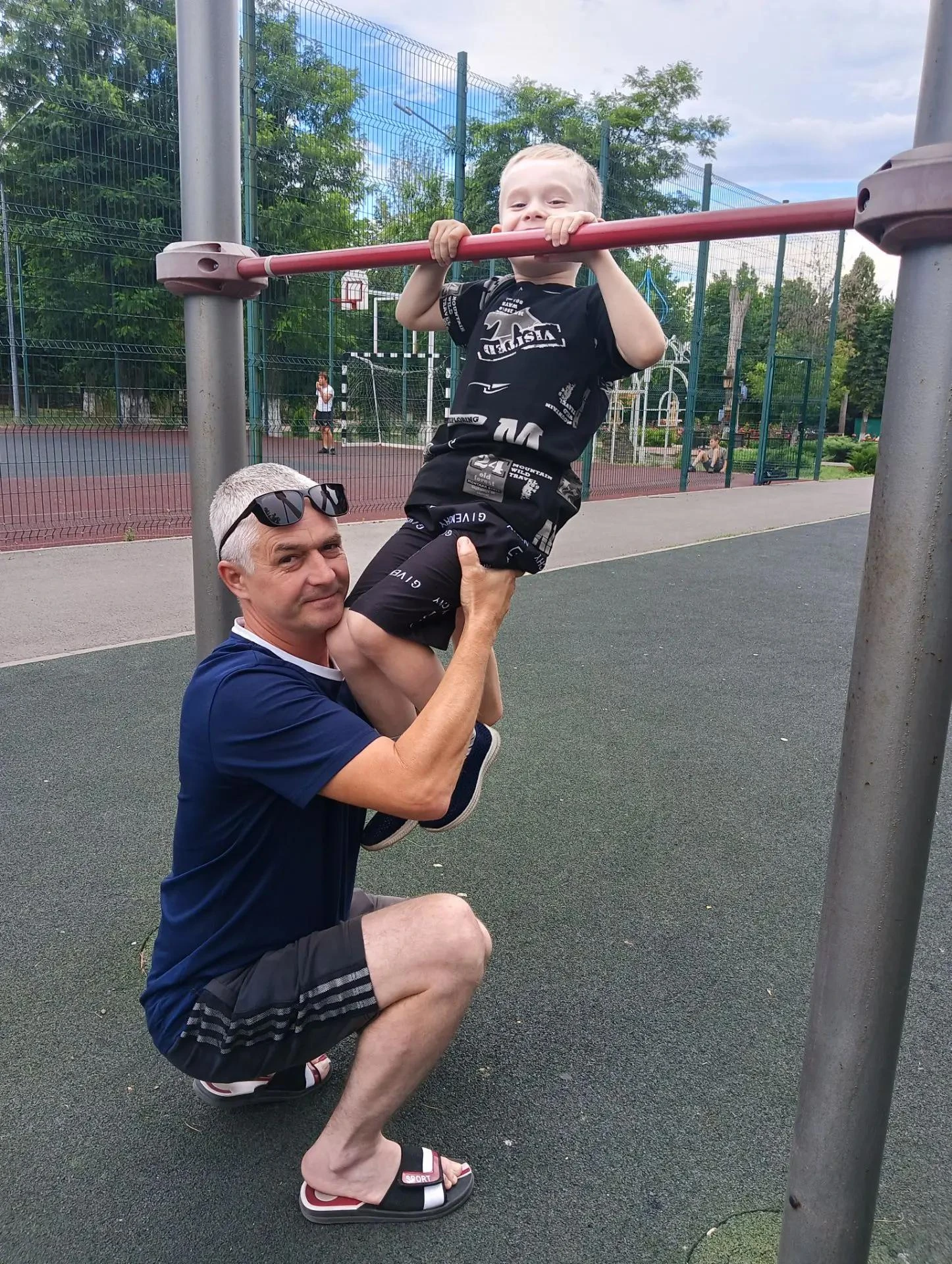 💪 Папа — надёжная опора и лучший тренер! 👨‍👦