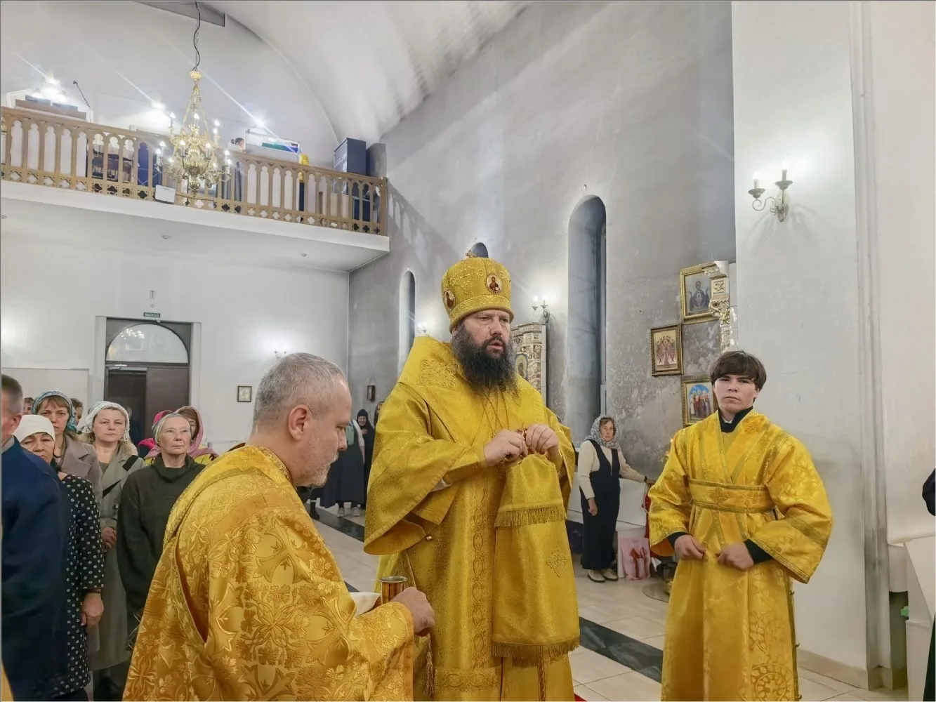 🙏Вечером 10 октября 2026 г. епископ Набережночелнинский и Елабужский Гавриил совершил ...