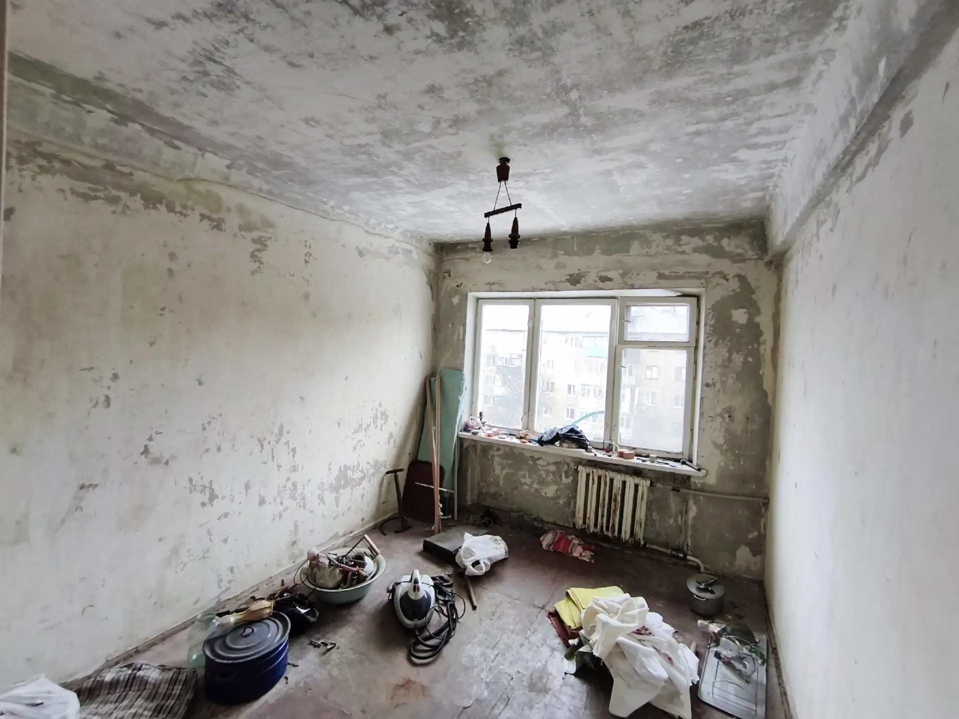 Продам 2-х ком. кв-ру, ул.Остапенко 62, 5/5. Не угловая, отличная планировка, комнаты р...