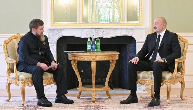 🤝 Президент Азербайджана Ильхам Алиев принял в Баку главу Чеченской Республики Рамзана...