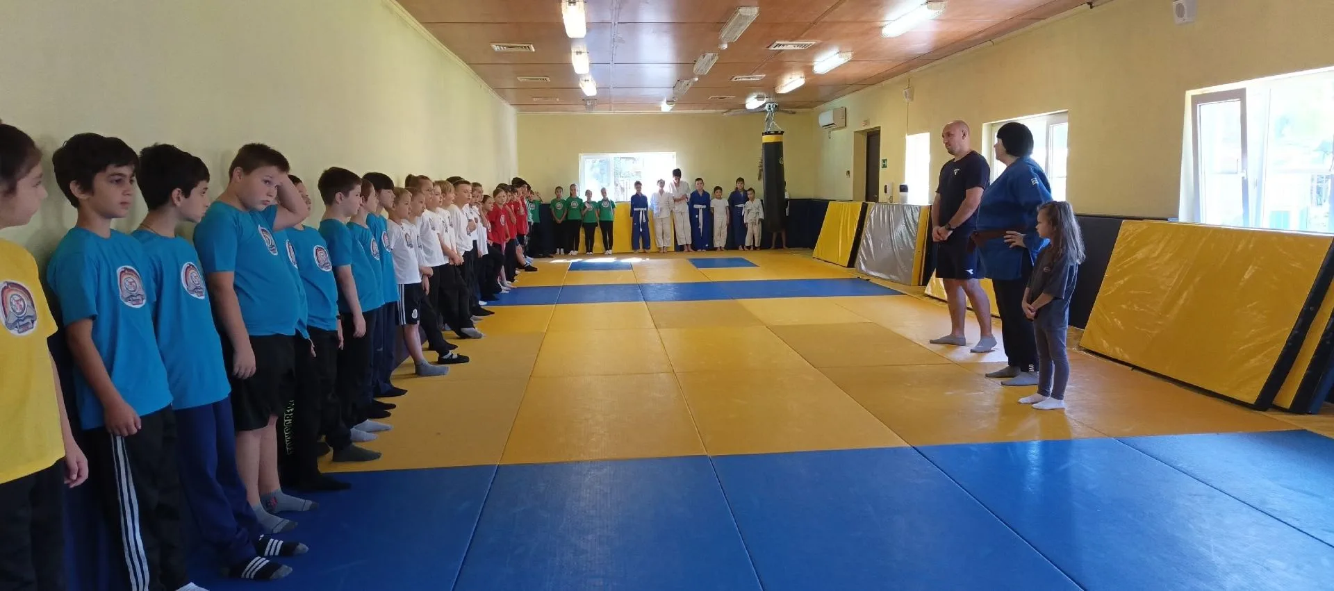 🥋В нашей гимназии прошёл  мастер-класс по самбо для учеников 2-3 классов! 🥋✨