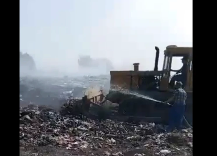В городе Черепаново Новосибирской области загорелся полигон твёрдых коммунальных отходов.