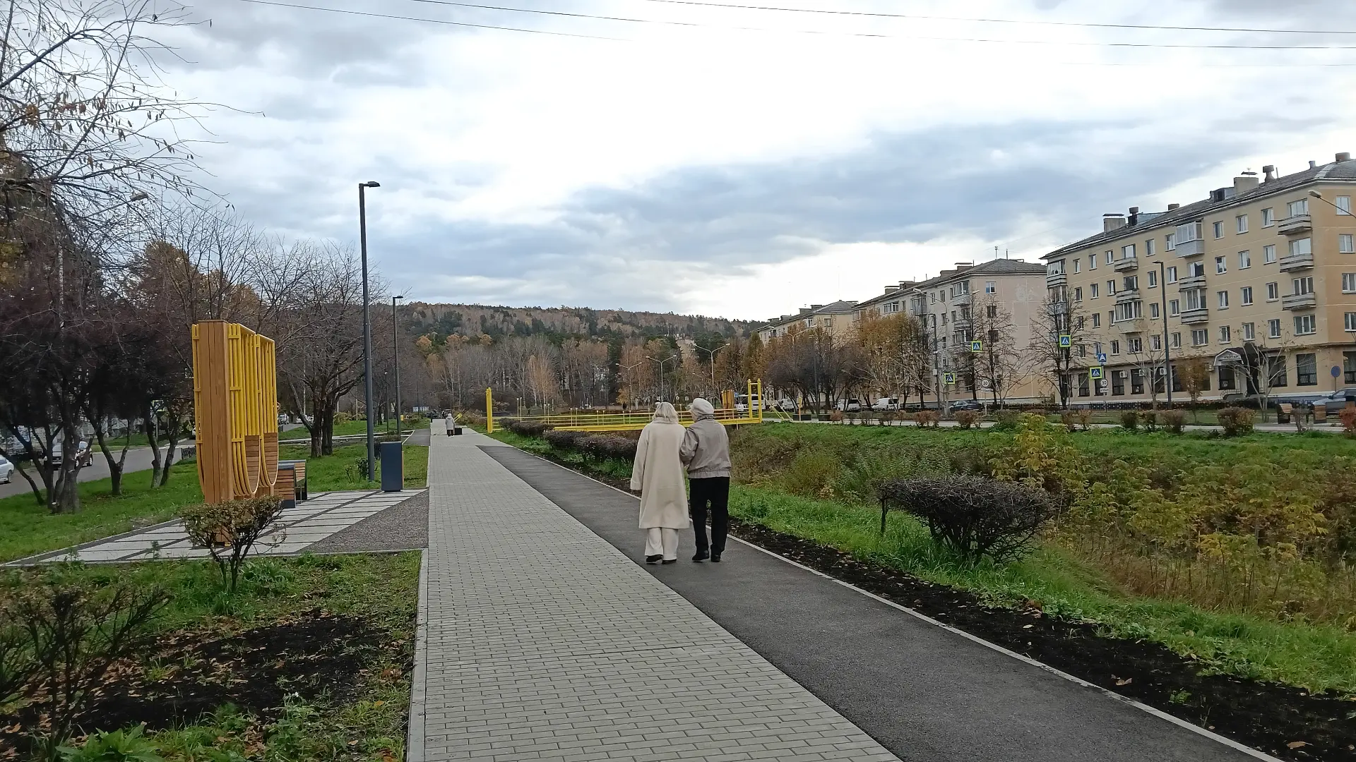 В Железногорске завершили обустройство бульвара Андреева.