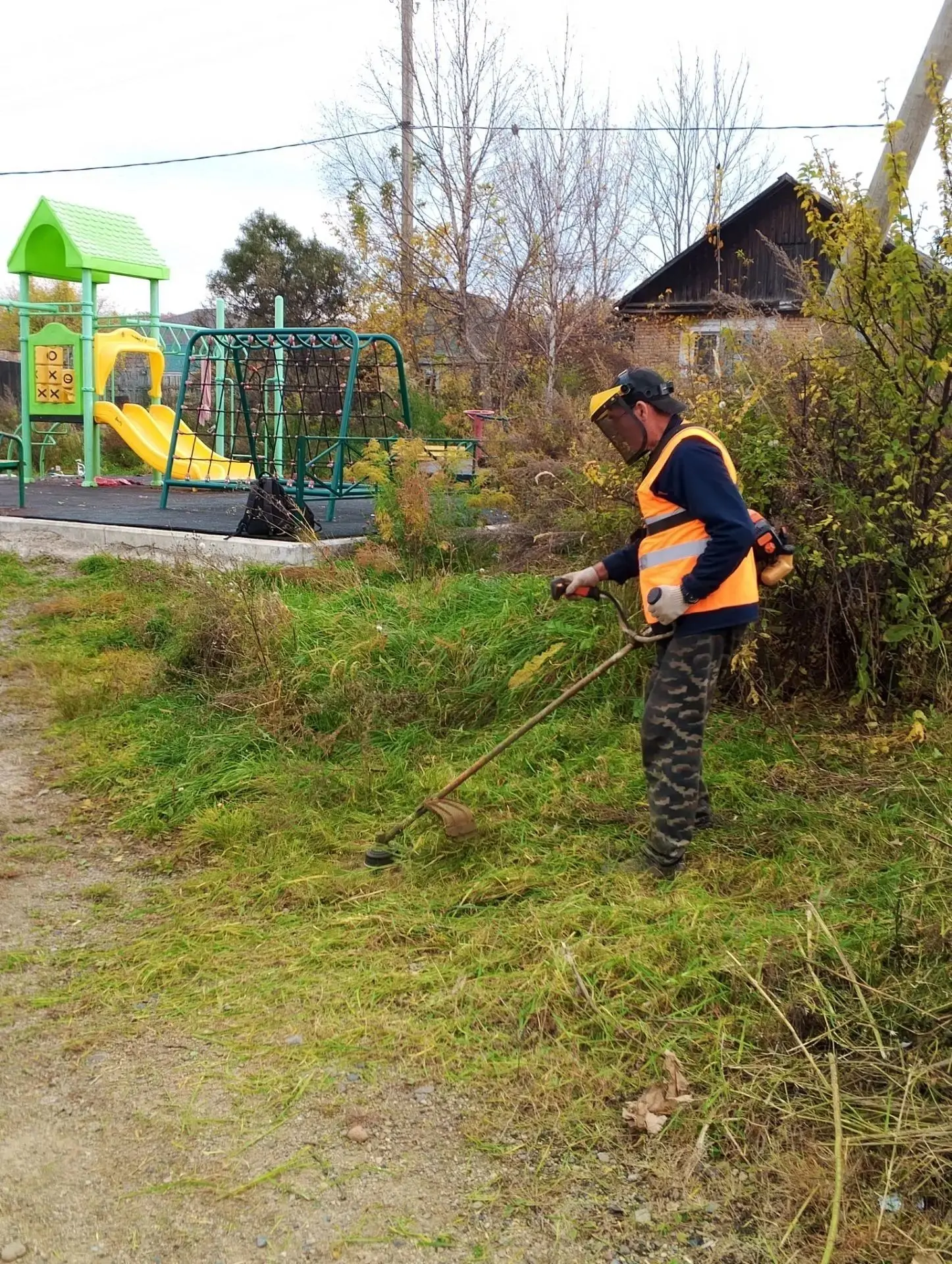 МБУ "Специализированная служба г. Арсеньева": итоги работы за 12 октября