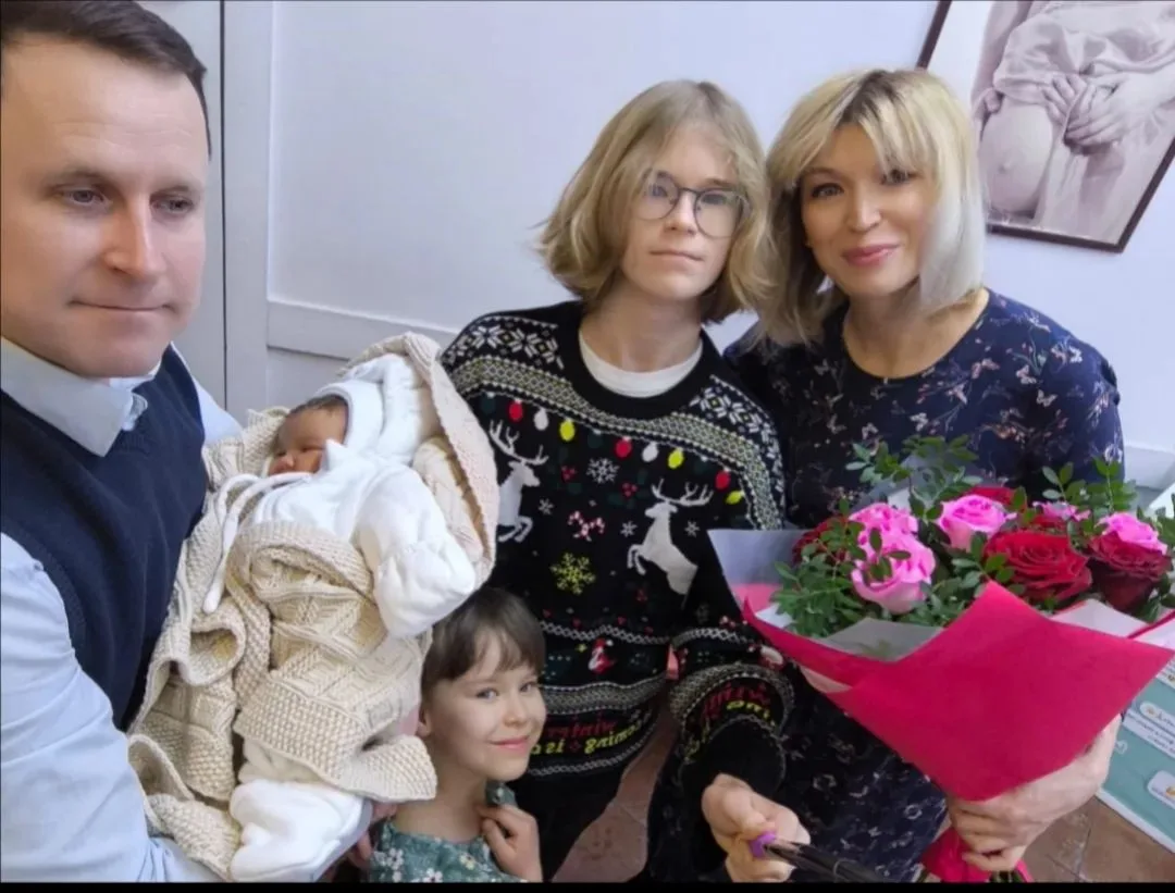 Семье Тутушиных  23 года.