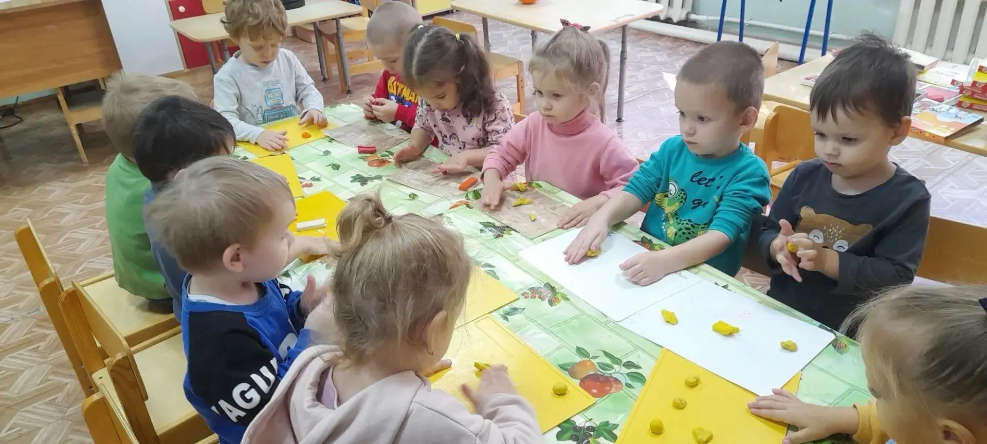 Лепка — это не просто «помять пластилин», а очень важное и полезное занятие для малышей!