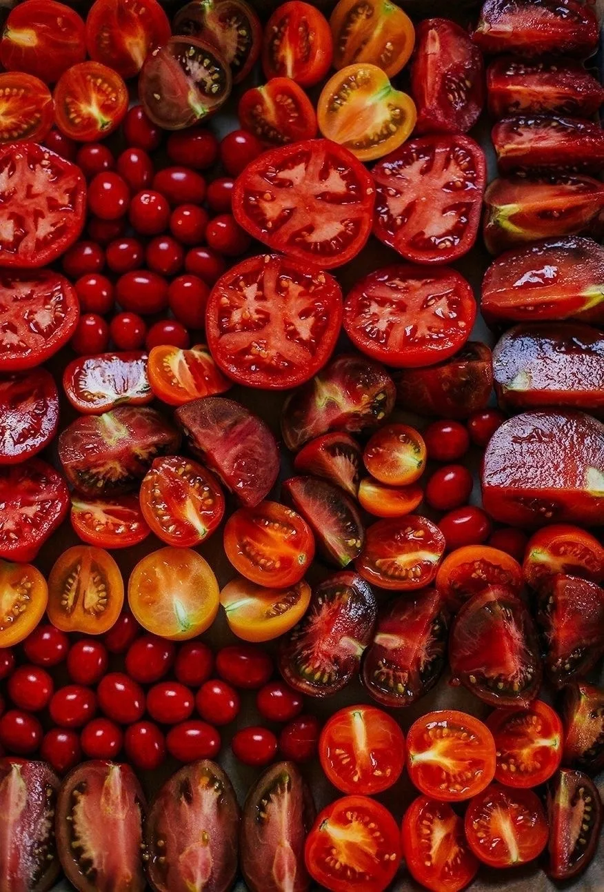 Помидоры содержат гормон счастья и являются антидепрессантом. 🍅🌝