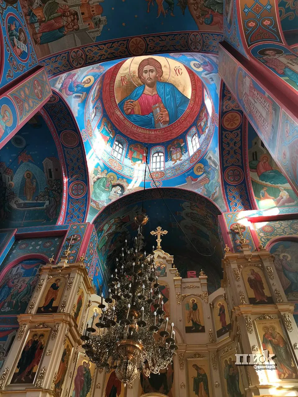 🕊️ Расписали нашу Покровскую церковь, слава Богу🙏🏻
