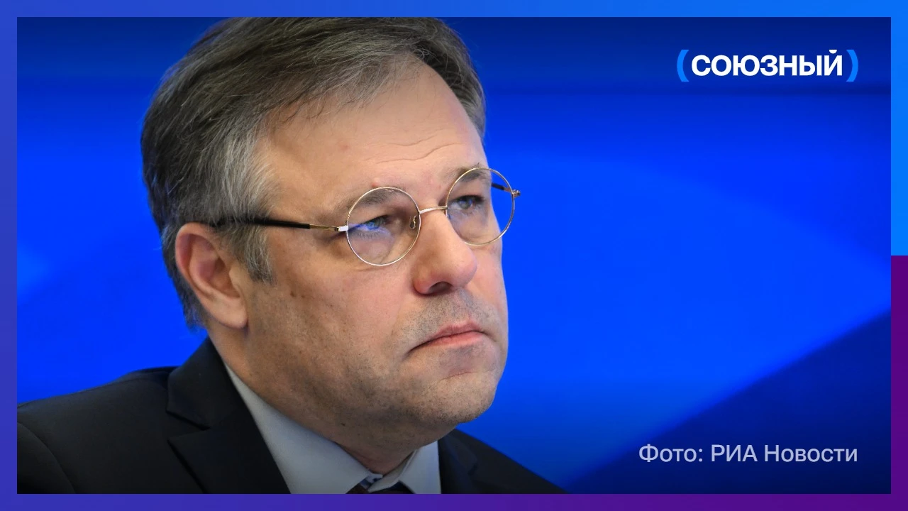 Владимир Зеленский не уйдет от власти добровольно, хотя "оплеуха" США ослабила его пози...