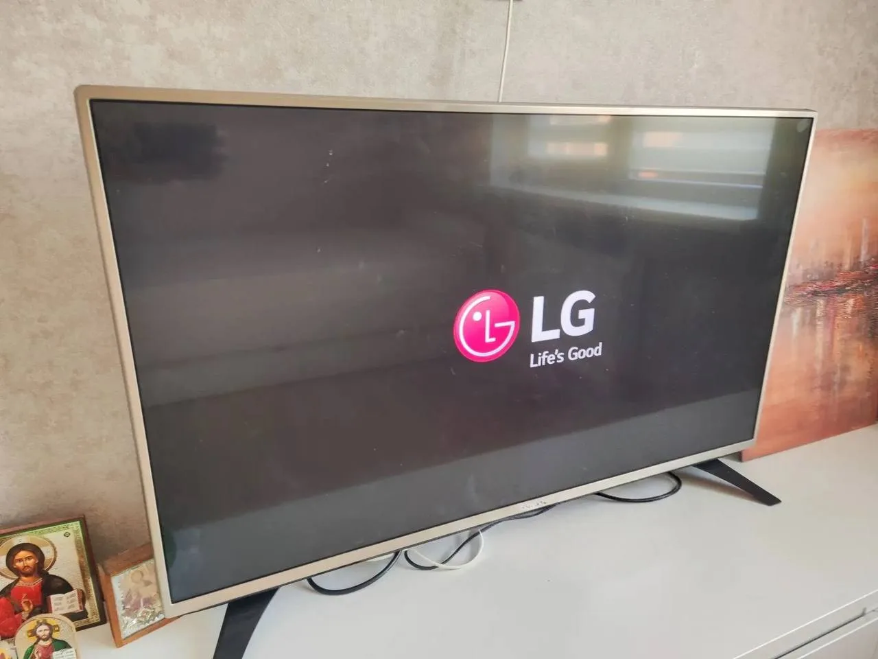 Продаю телевизор LG, диагональ 43 дюйма. Без дефектов и ремонта.Ст. Старомышастовская. ...
