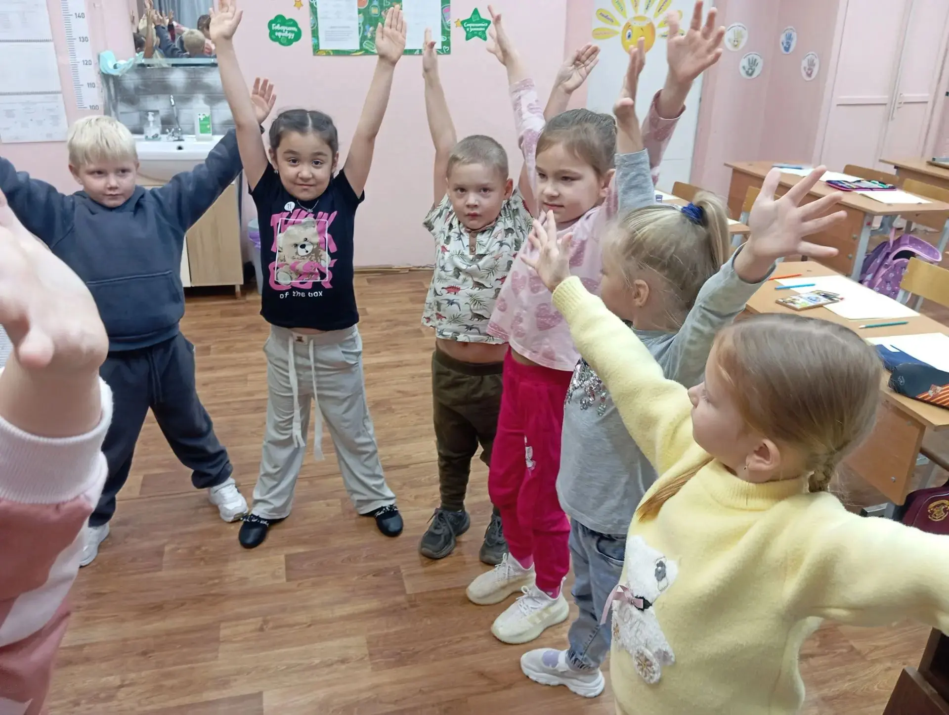 В отд. Нудоль продолжаются занятия для будущих первоклассников.