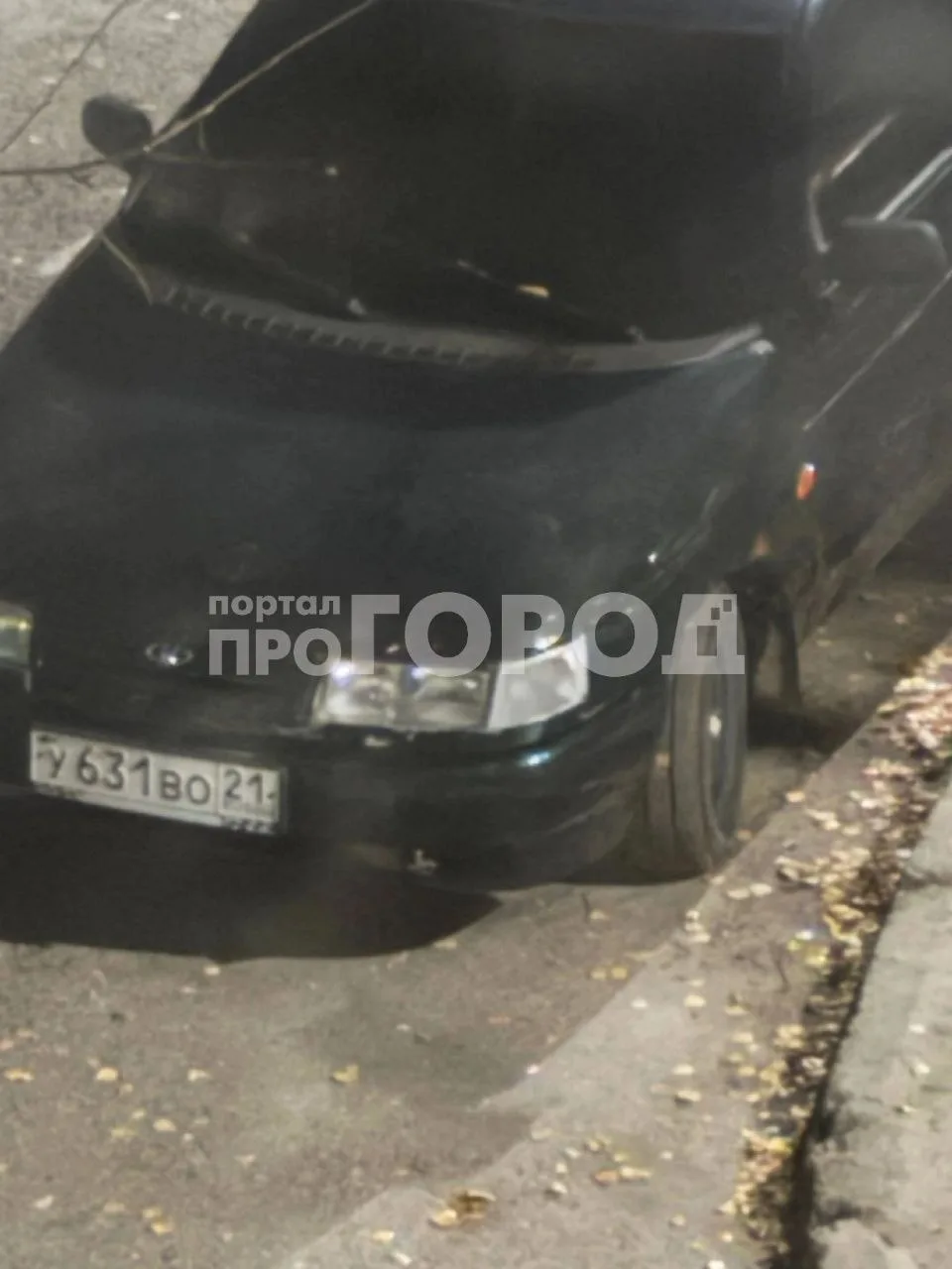 🚔 В Чебоксарах компания из семи молодых людей устроила ночные гонки по газону у дома 1...