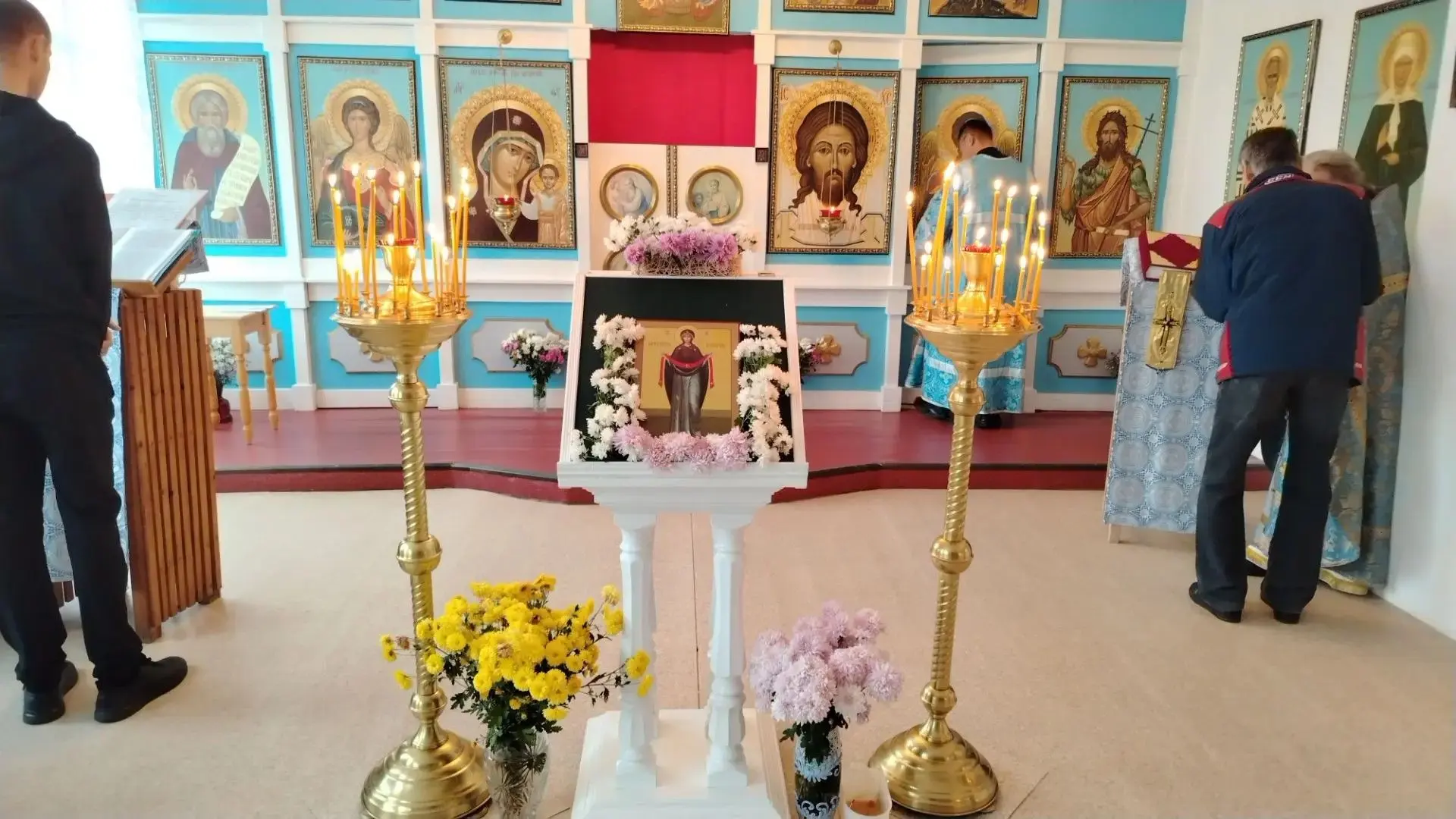 Сегодня Покров Пресвятой Богородицы – один из самых почитаемых в России православных пр...