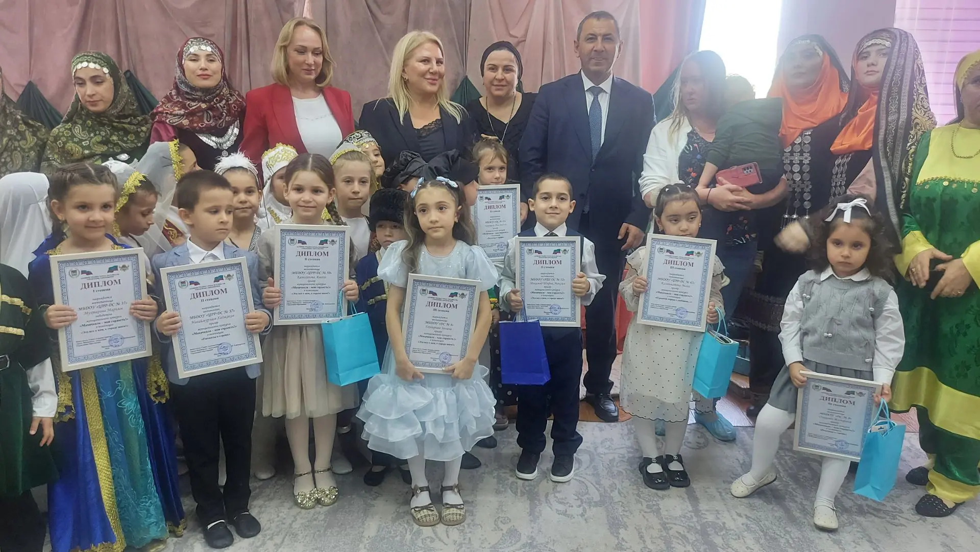 От души поздравляем Омарову Жозефину с победой в конкурсе! Желаем не останавливаться на...
