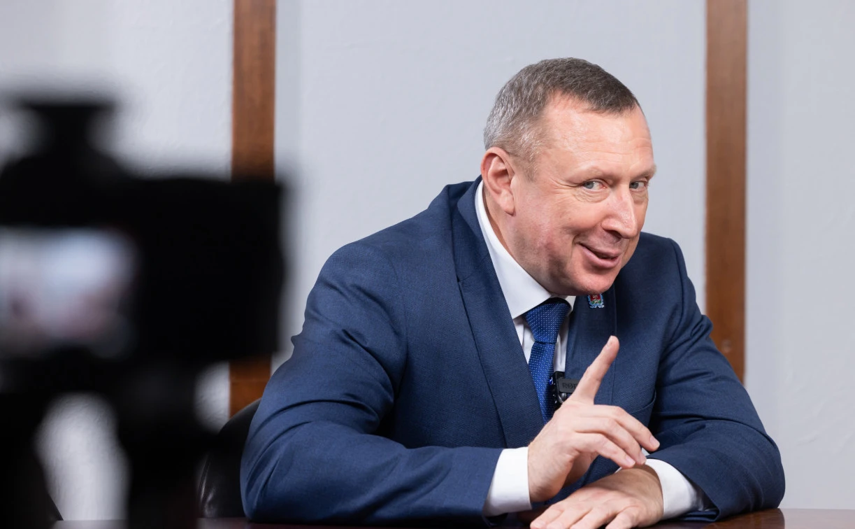 «Теперь бояться поздно»: полковник Владимир Токарев стал и. о. главы администрации Ново...