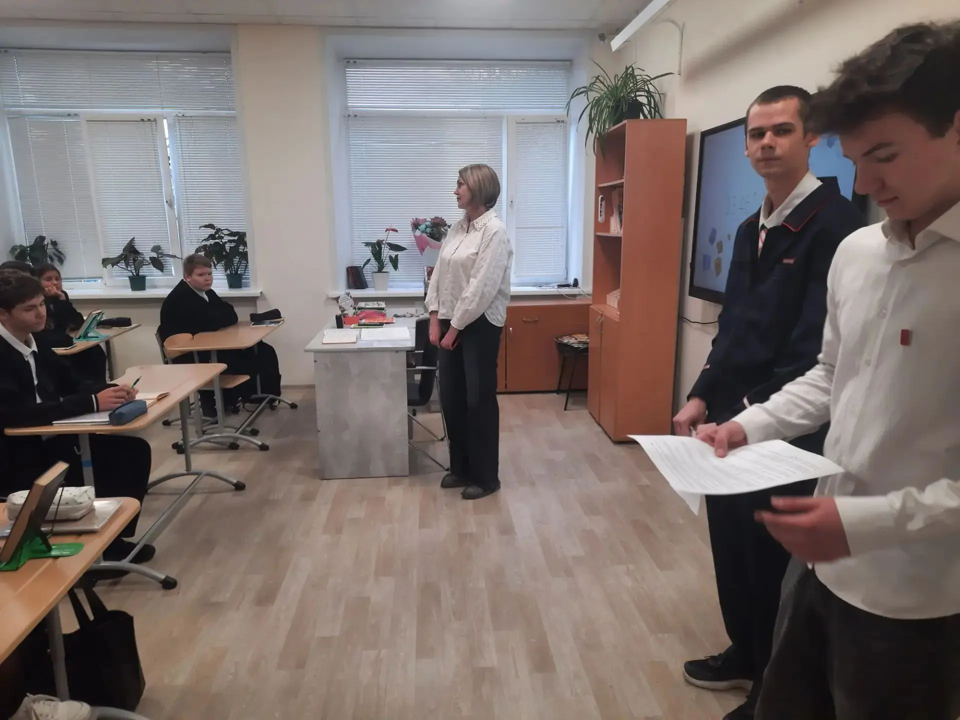 В рамках реализации профминимума состоялась профориентационная встреча старшеклассников...