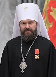 Нельзя «лезть в душу» человека, ибо душа – это святое святых, и туда можно войти только...