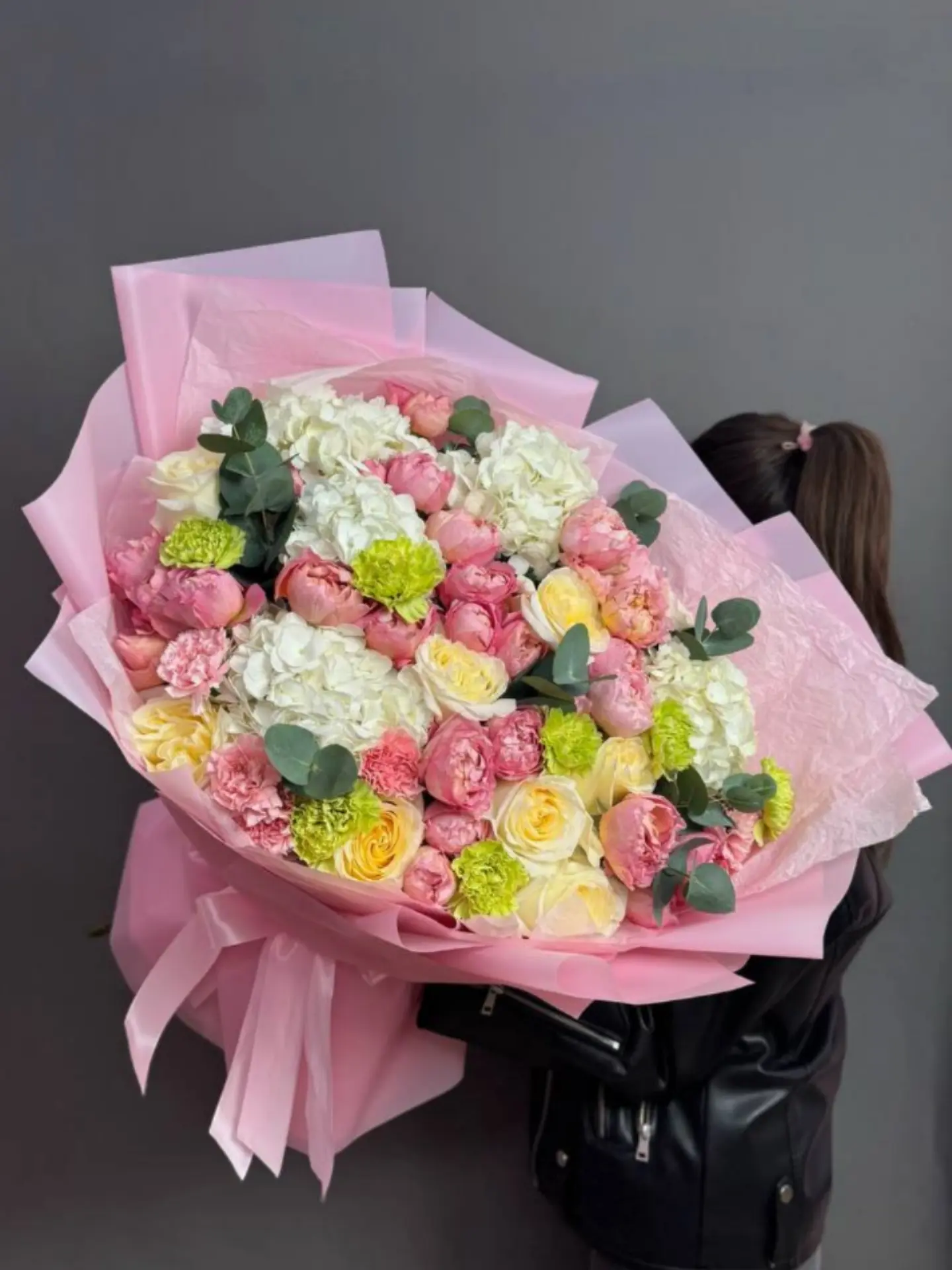 😍Букет-гигант в нежной гамме
