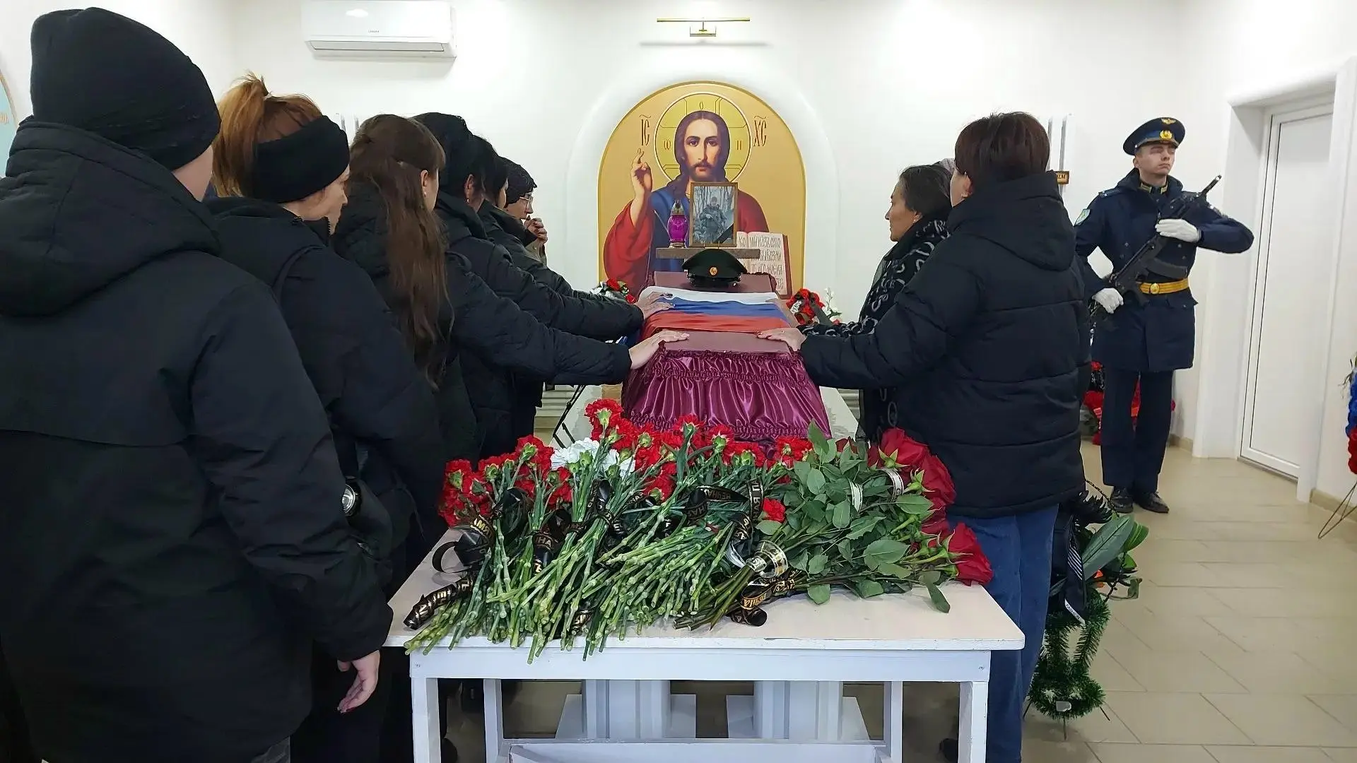 В Тверской области простились с погибшим на СВО Юрием Королёвым